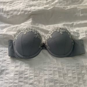 Convertible push-up bra